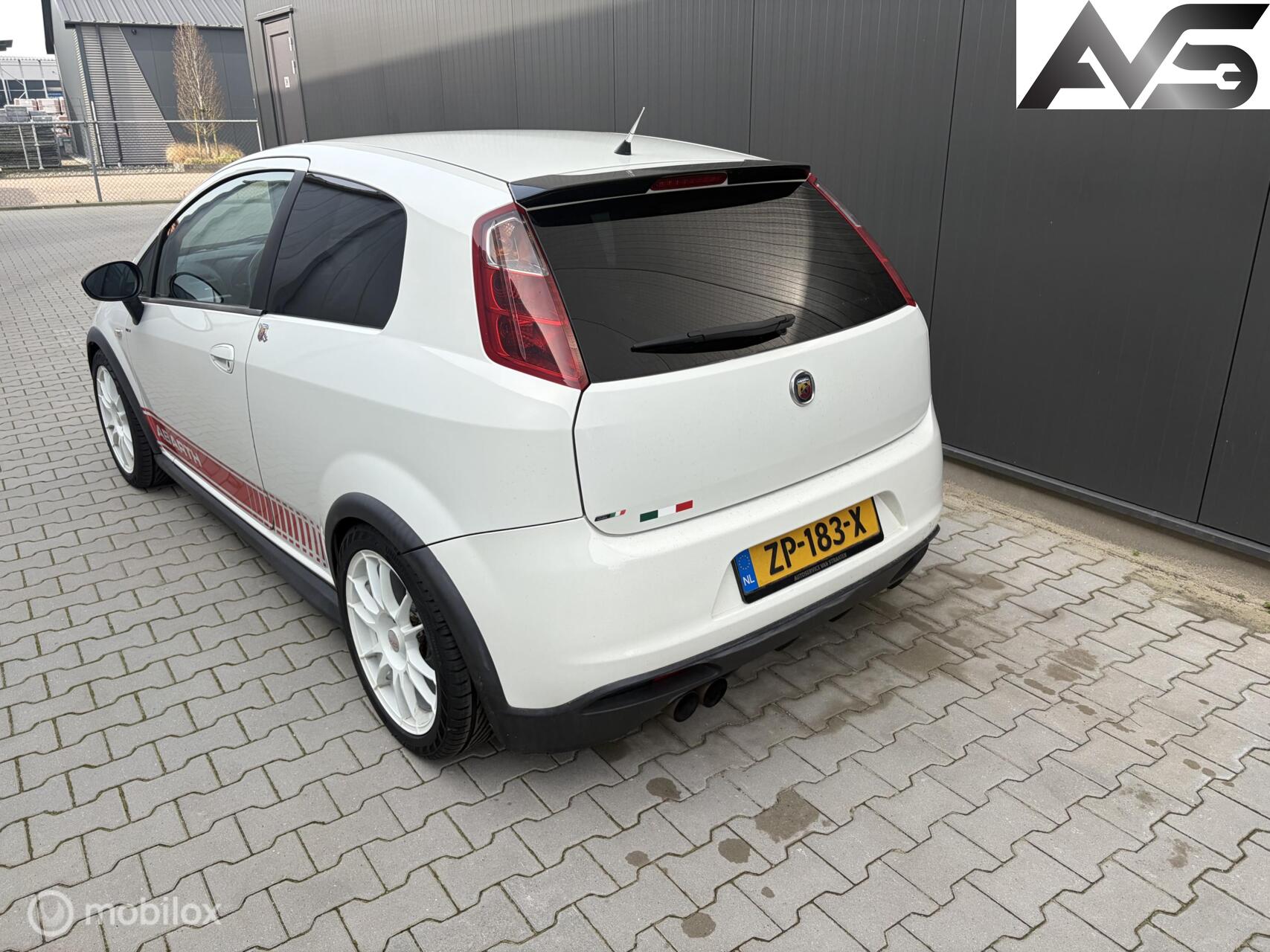 Foto van Fiat Punto Abarth
