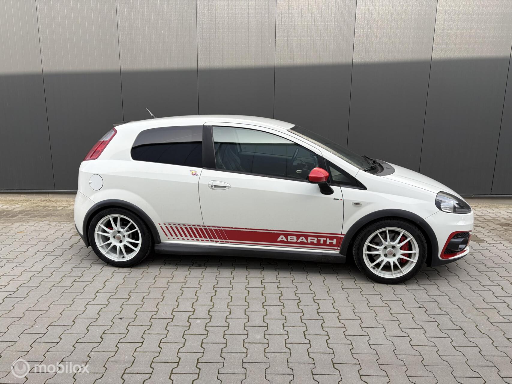 Foto van Fiat Punto Abarth