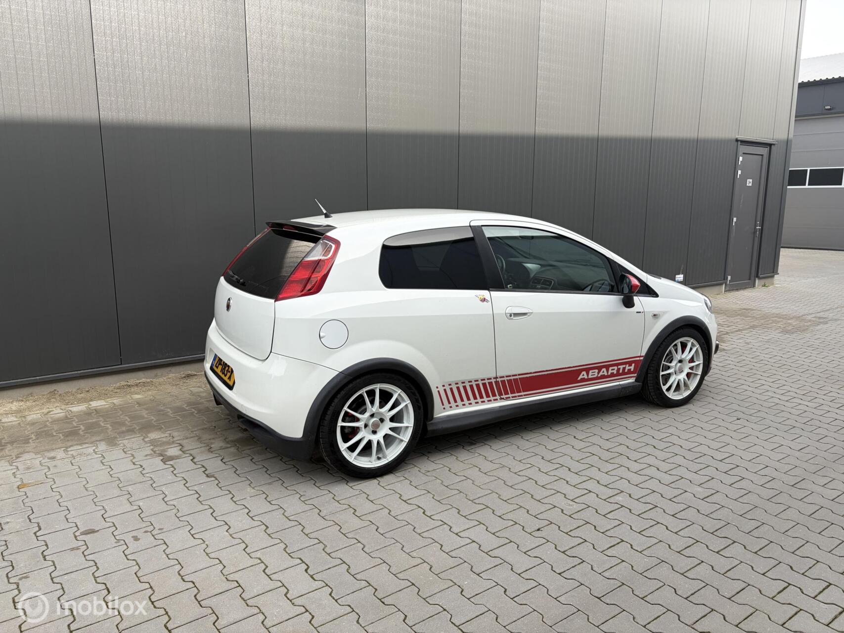 Foto van Fiat Punto Abarth