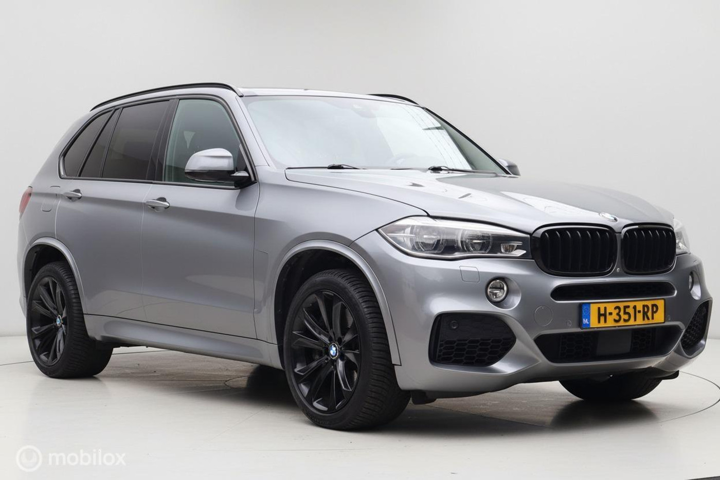 Foto van BMW X5 Xdrive50i