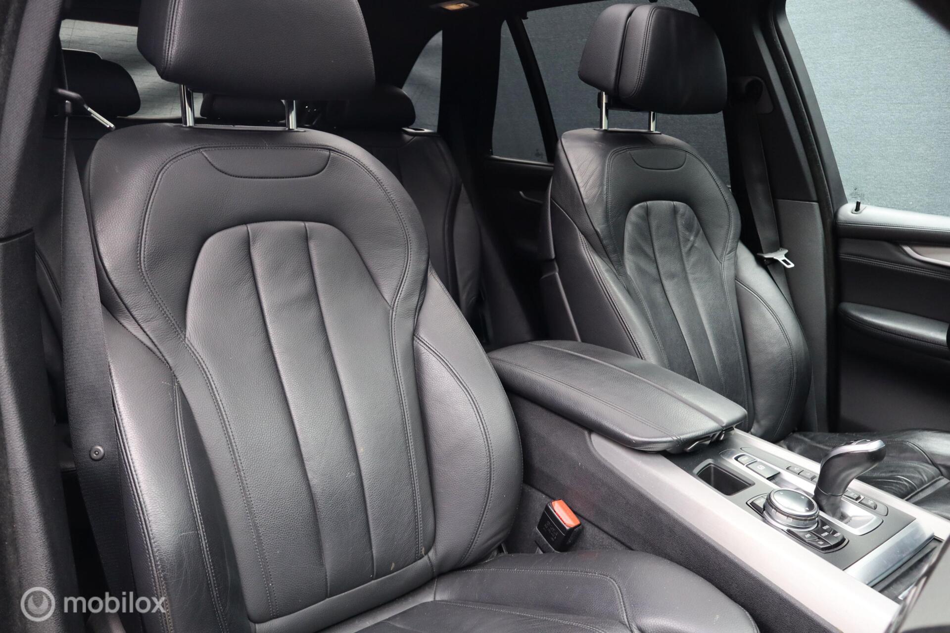 Foto van BMW X5 Xdrive50i