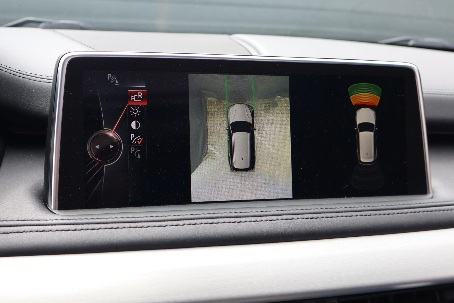 Foto van BMW X5 Xdrive50i