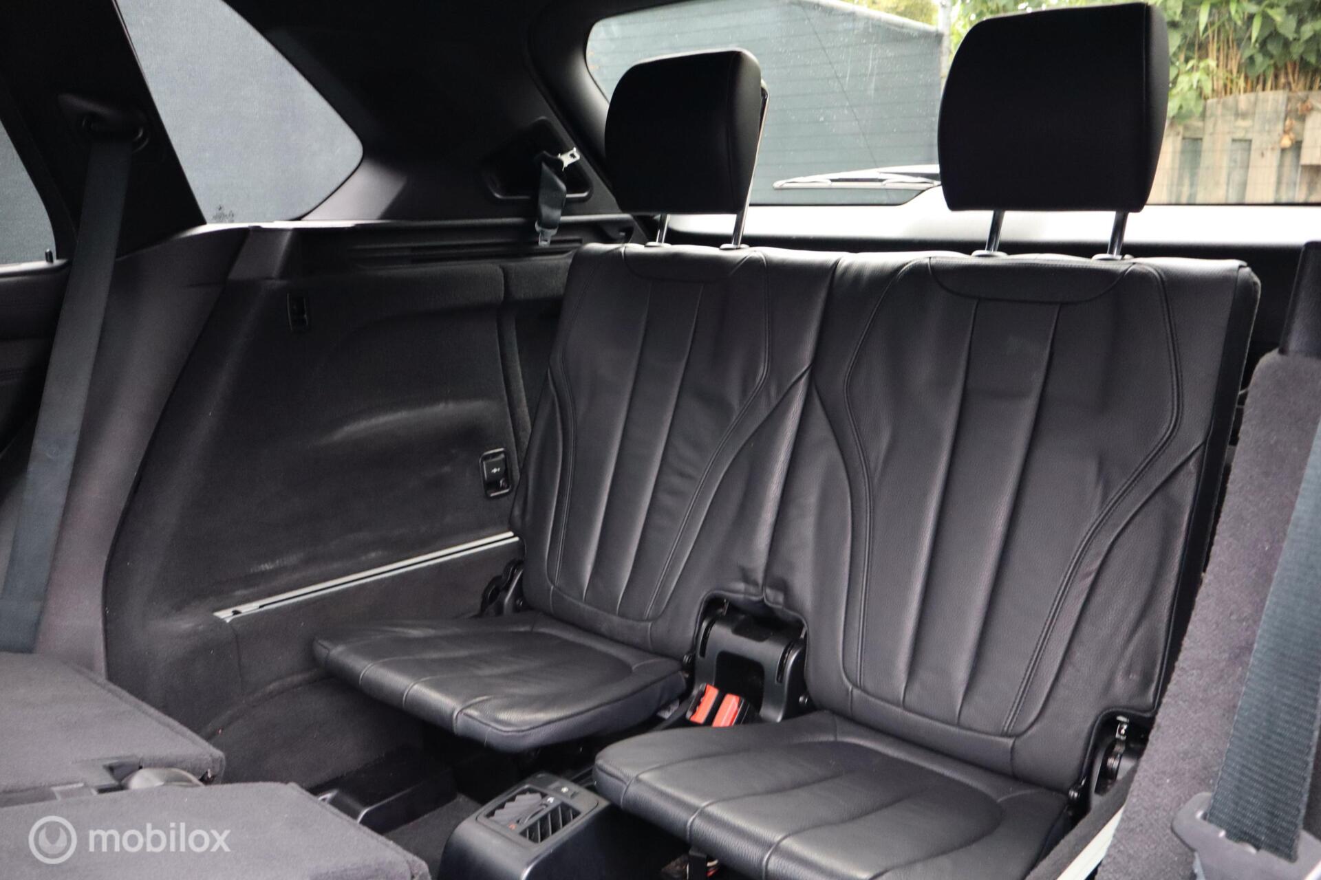 Foto van BMW X5 Xdrive50i