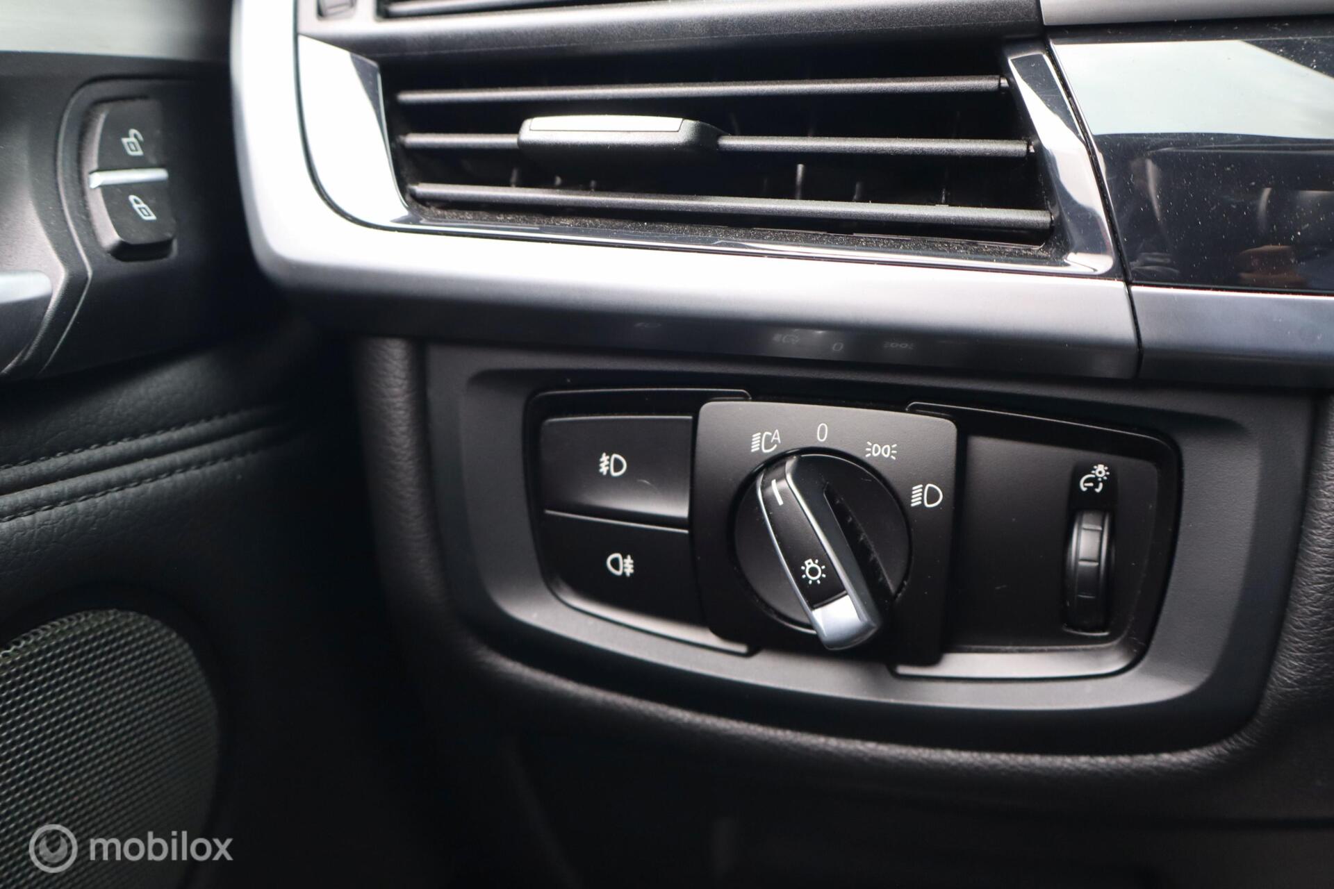 Foto van BMW X5 Xdrive50i