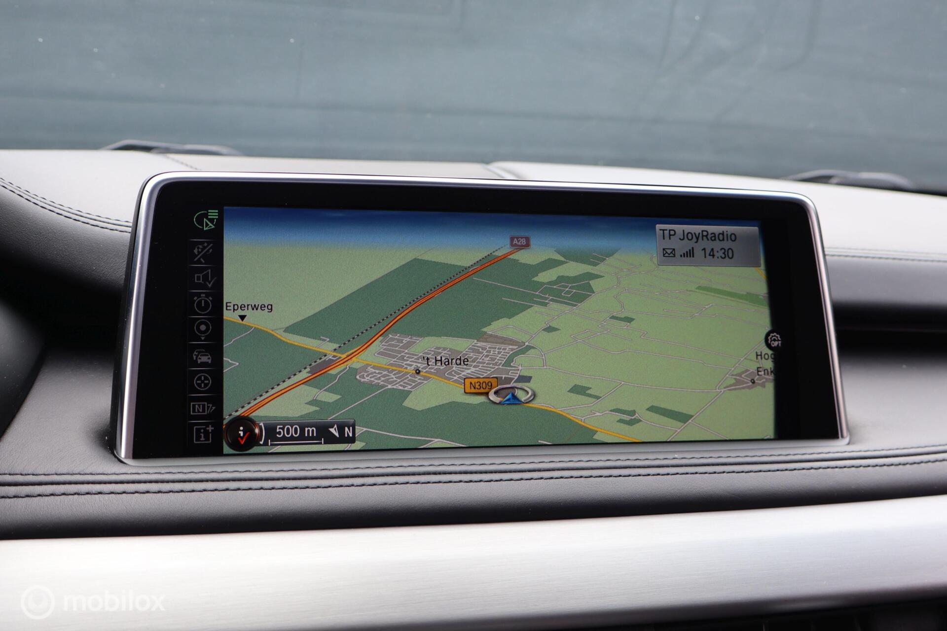 Foto van BMW X5 Xdrive50i