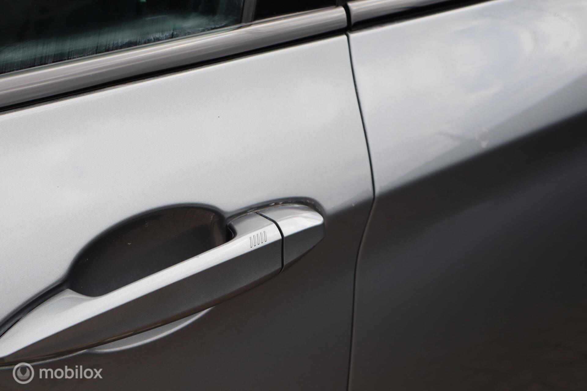 Foto van BMW X5 Xdrive50i