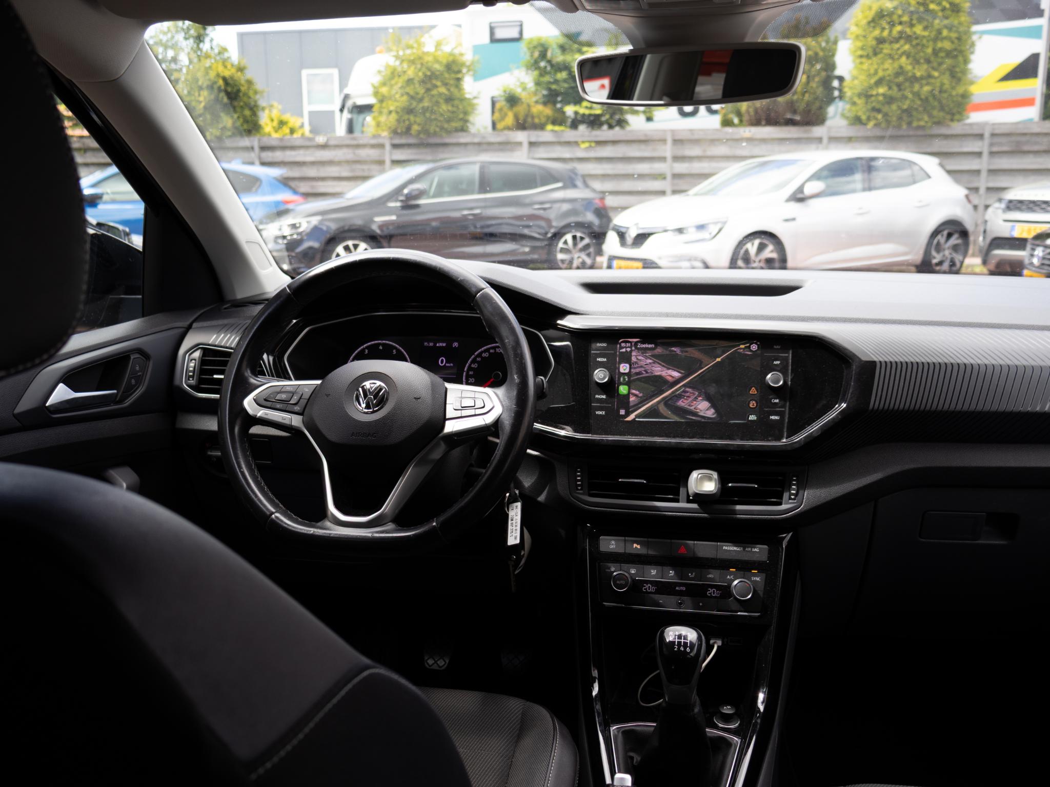 Foto van Volkswagen T-cross