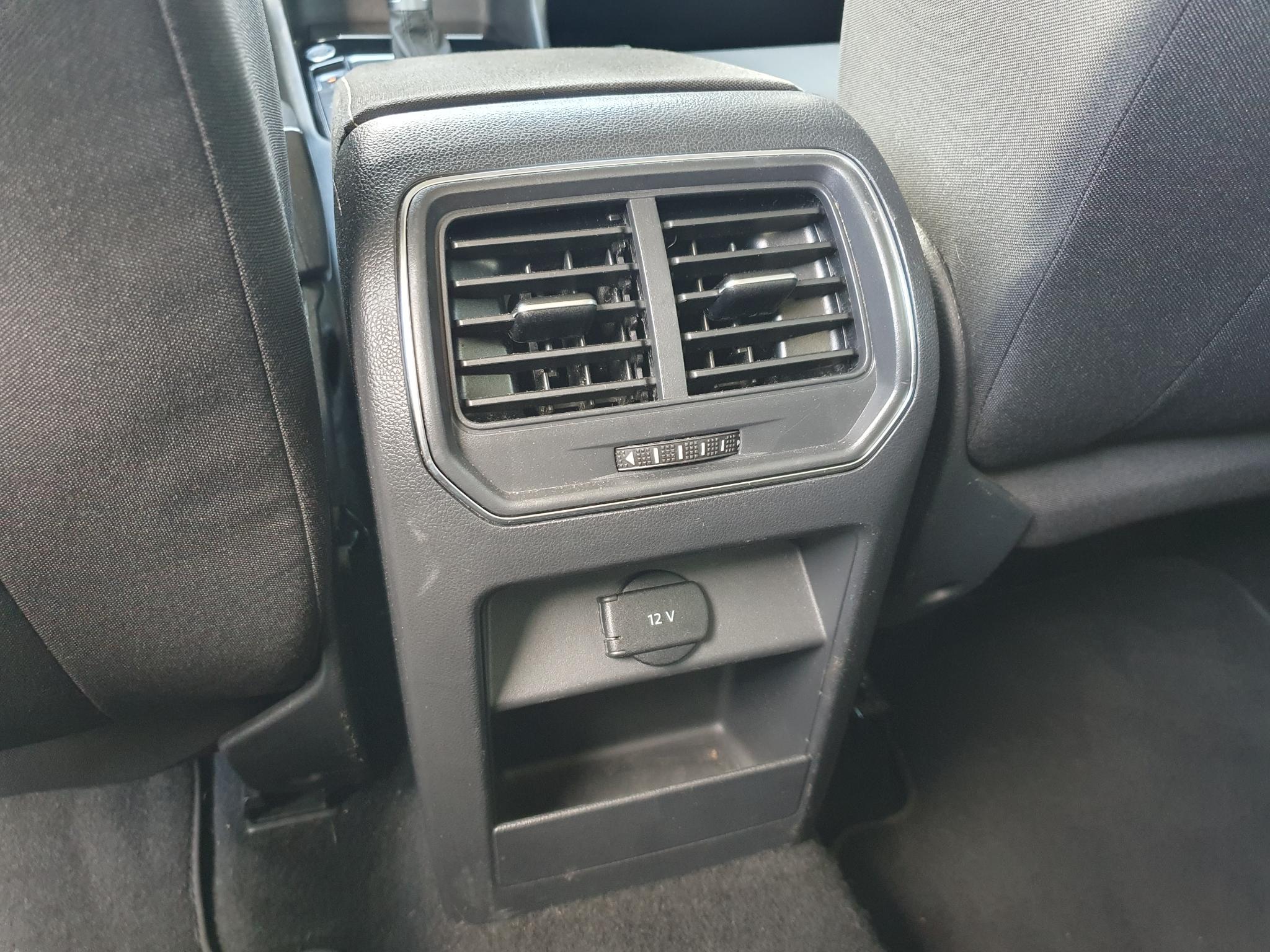 Foto van Volkswagen Golf Sportsvan