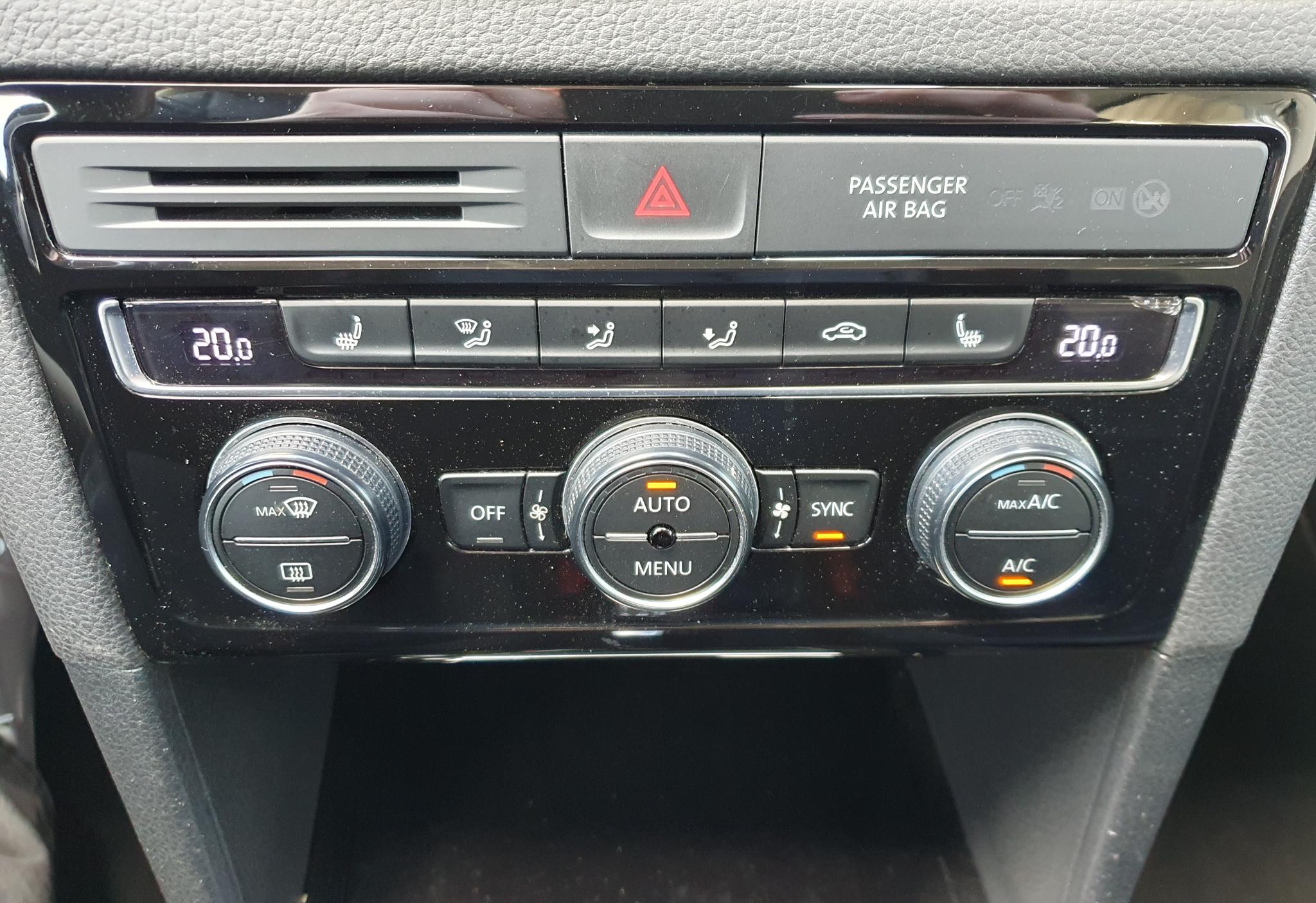 Foto van Volkswagen Golf Sportsvan