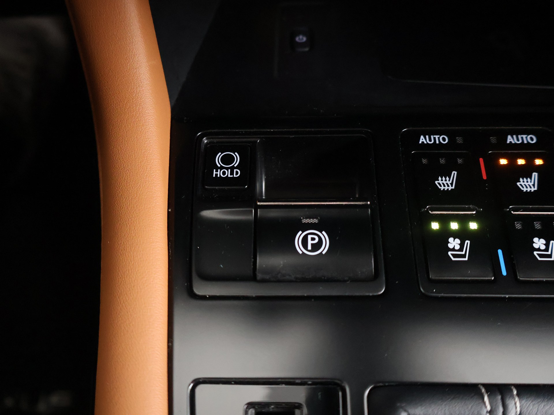 Foto van Lexus Lexus Rx450h