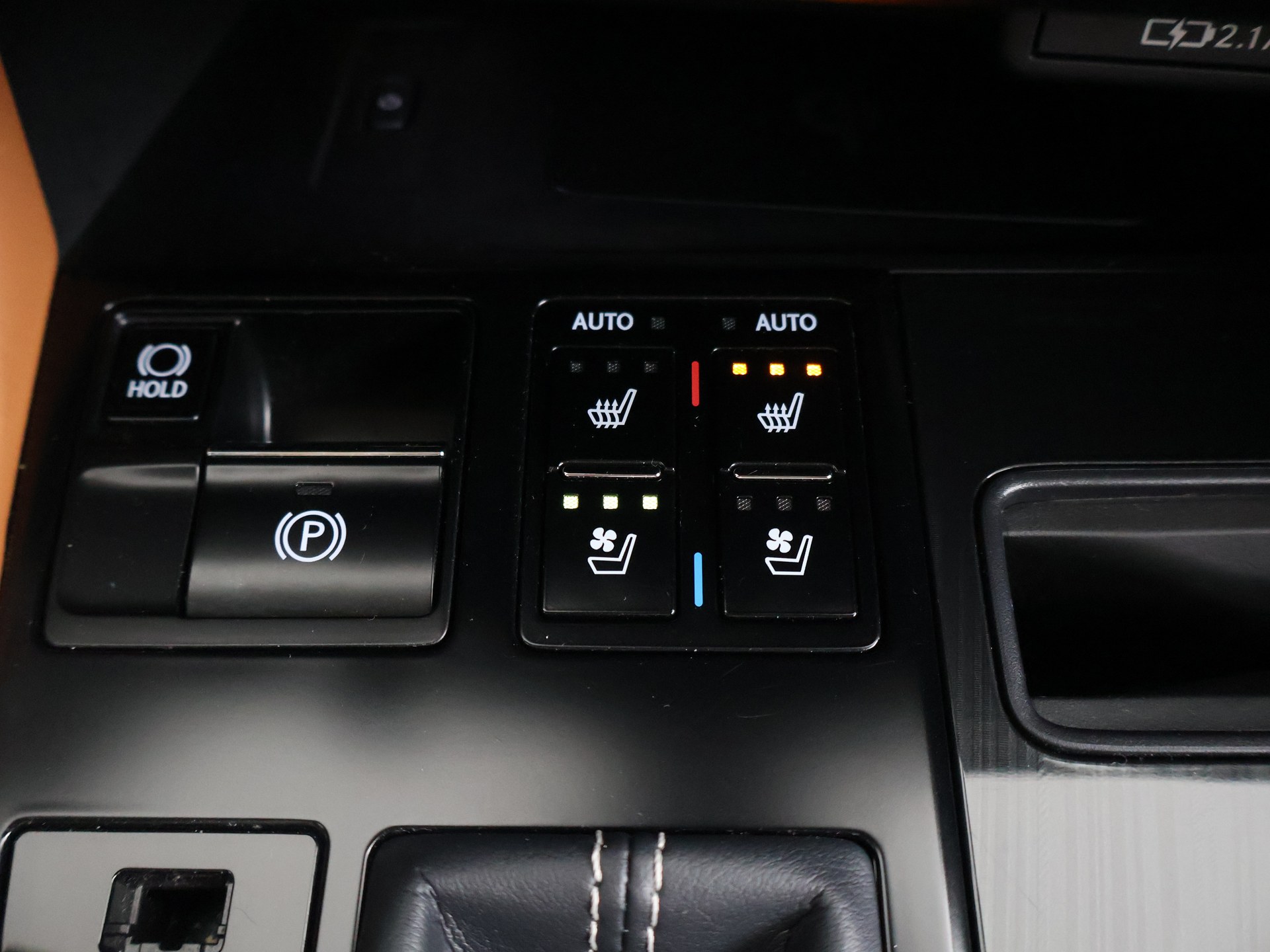 Foto van Lexus Lexus Rx450h