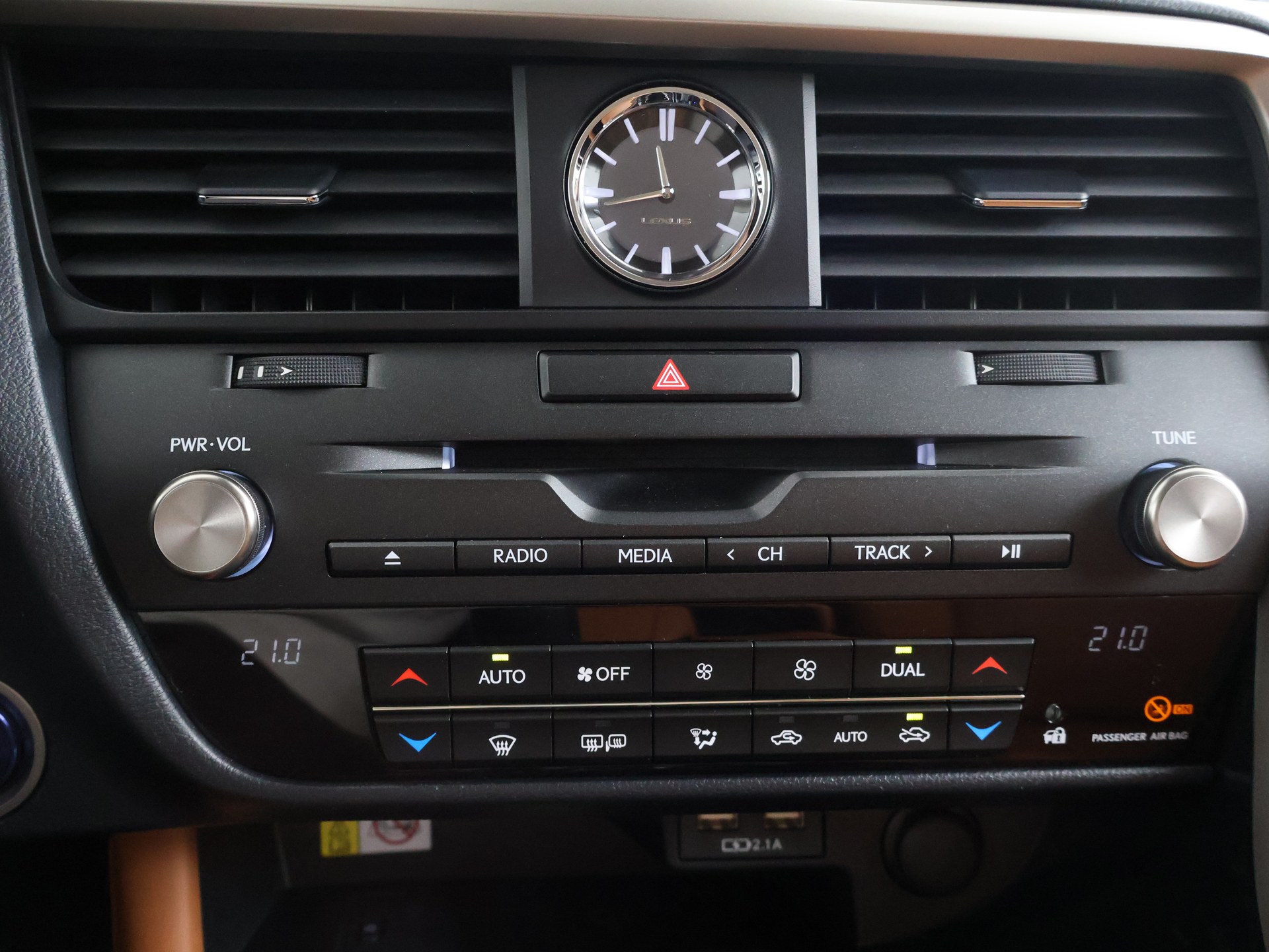 Foto van Lexus Lexus Rx450h