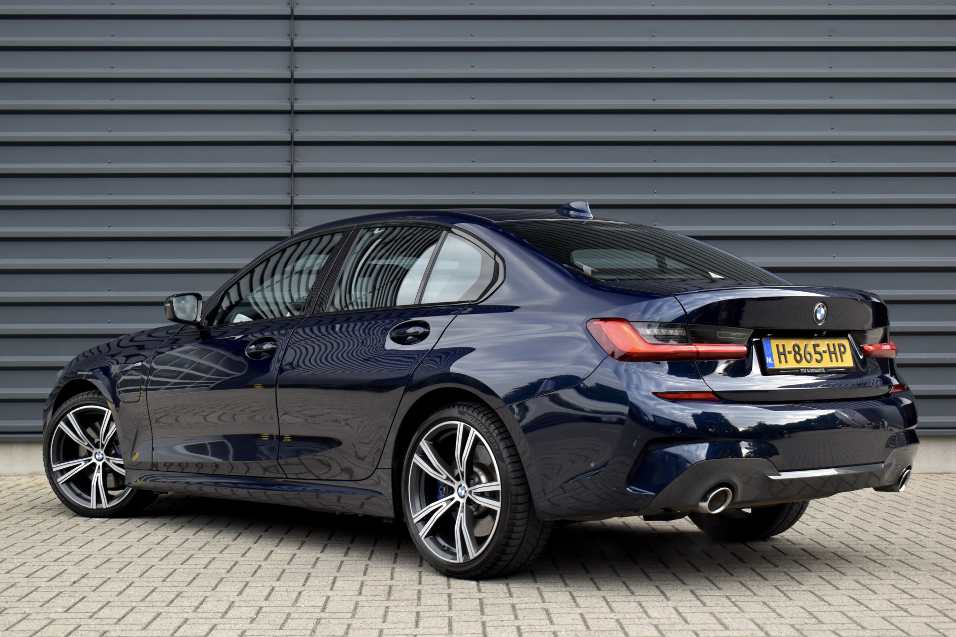 Foto van BMW 330e