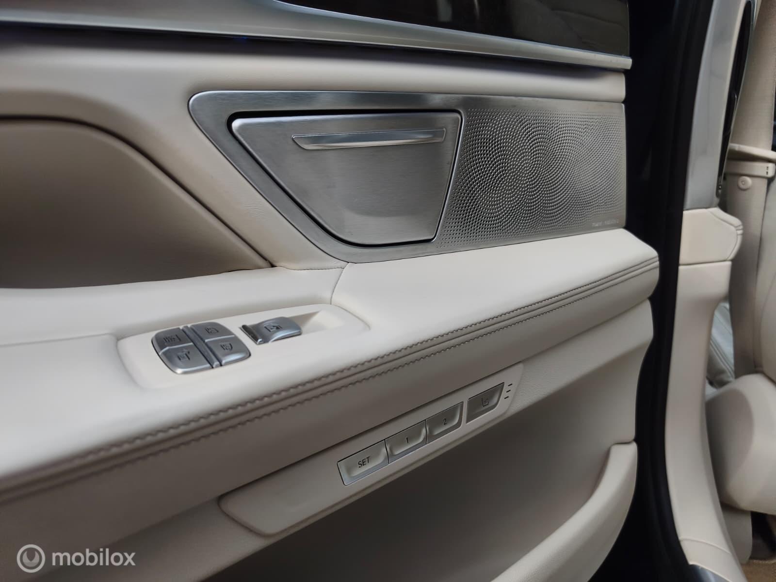 Foto van BMW 750li xDrive