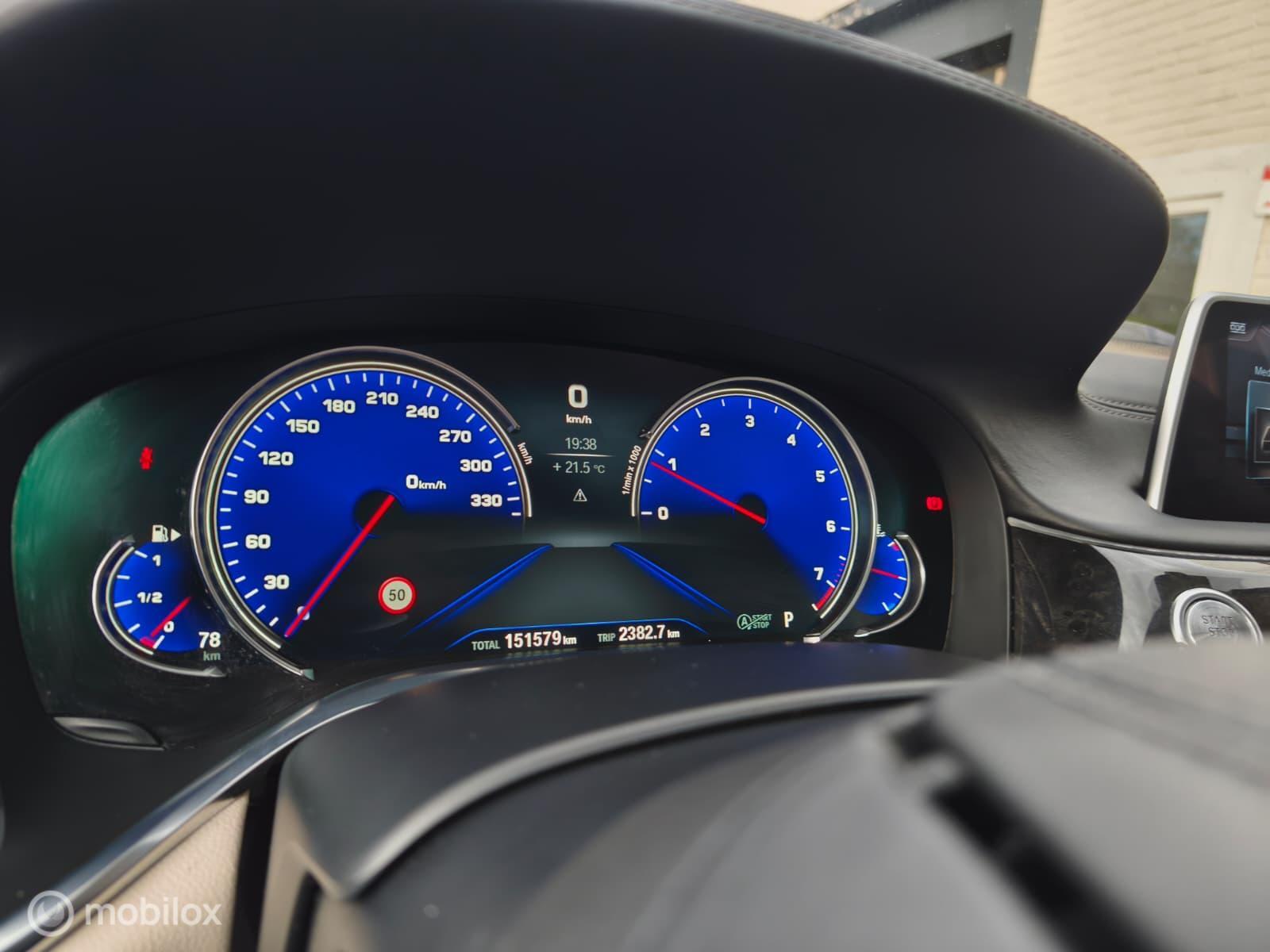 Foto van BMW 750li xDrive