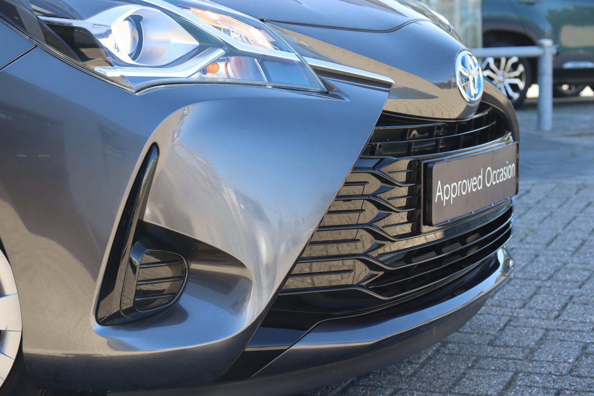 Foto van Toyota Toyota Yaris Hybrid