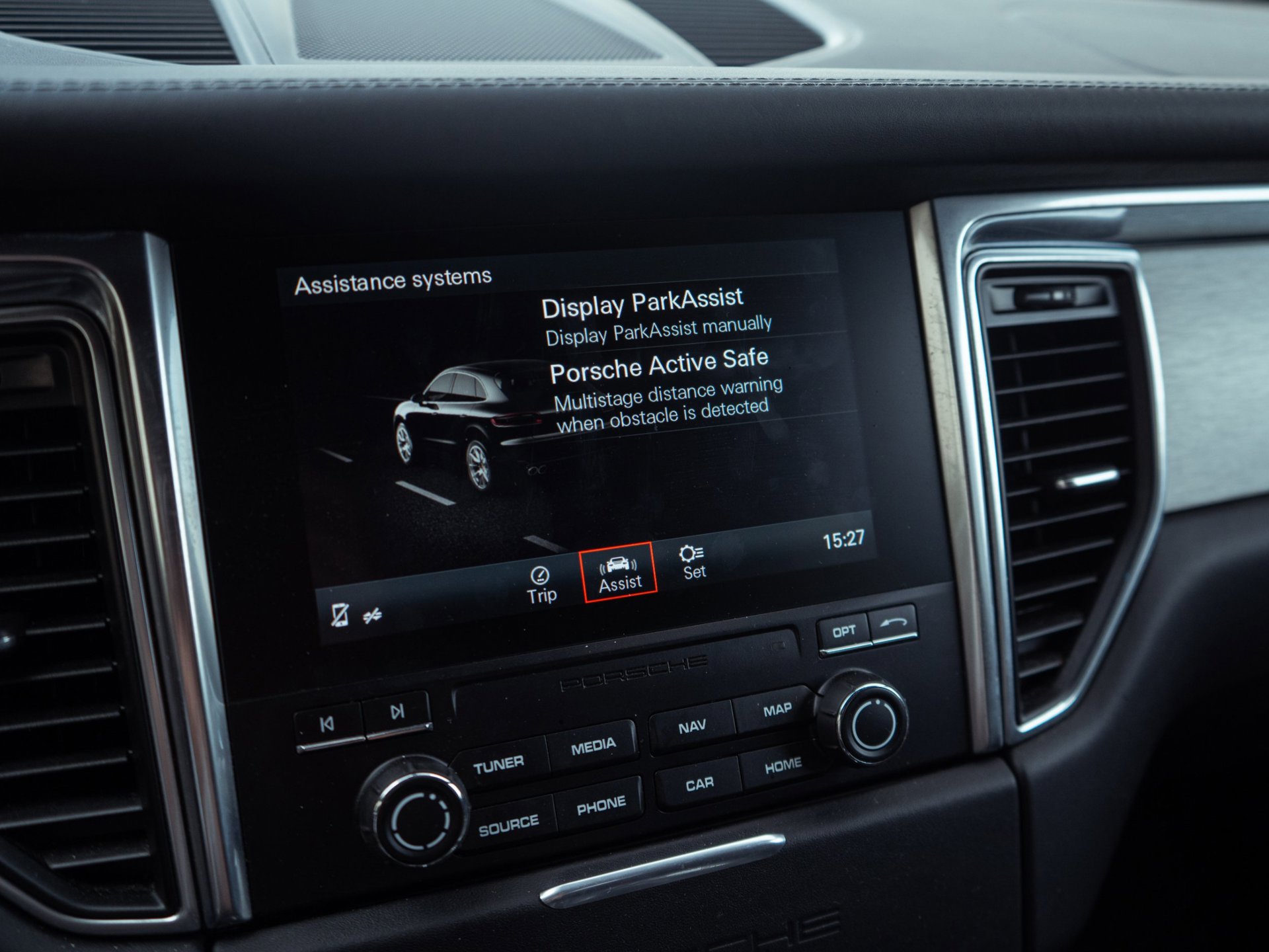 Foto van Porsche Macan Turbo