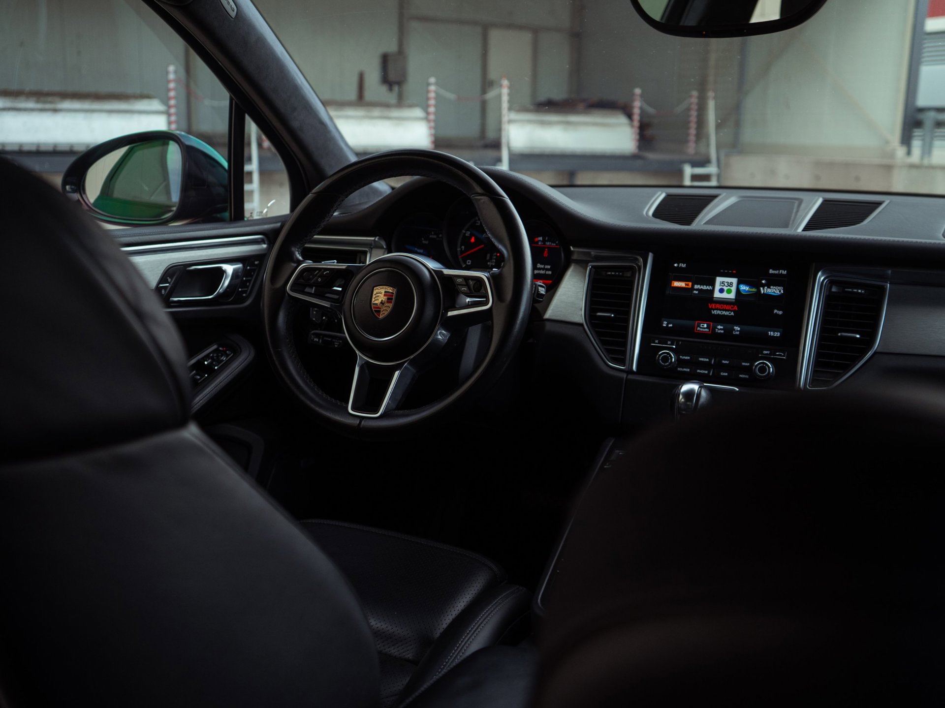 Foto van Porsche Macan Turbo
