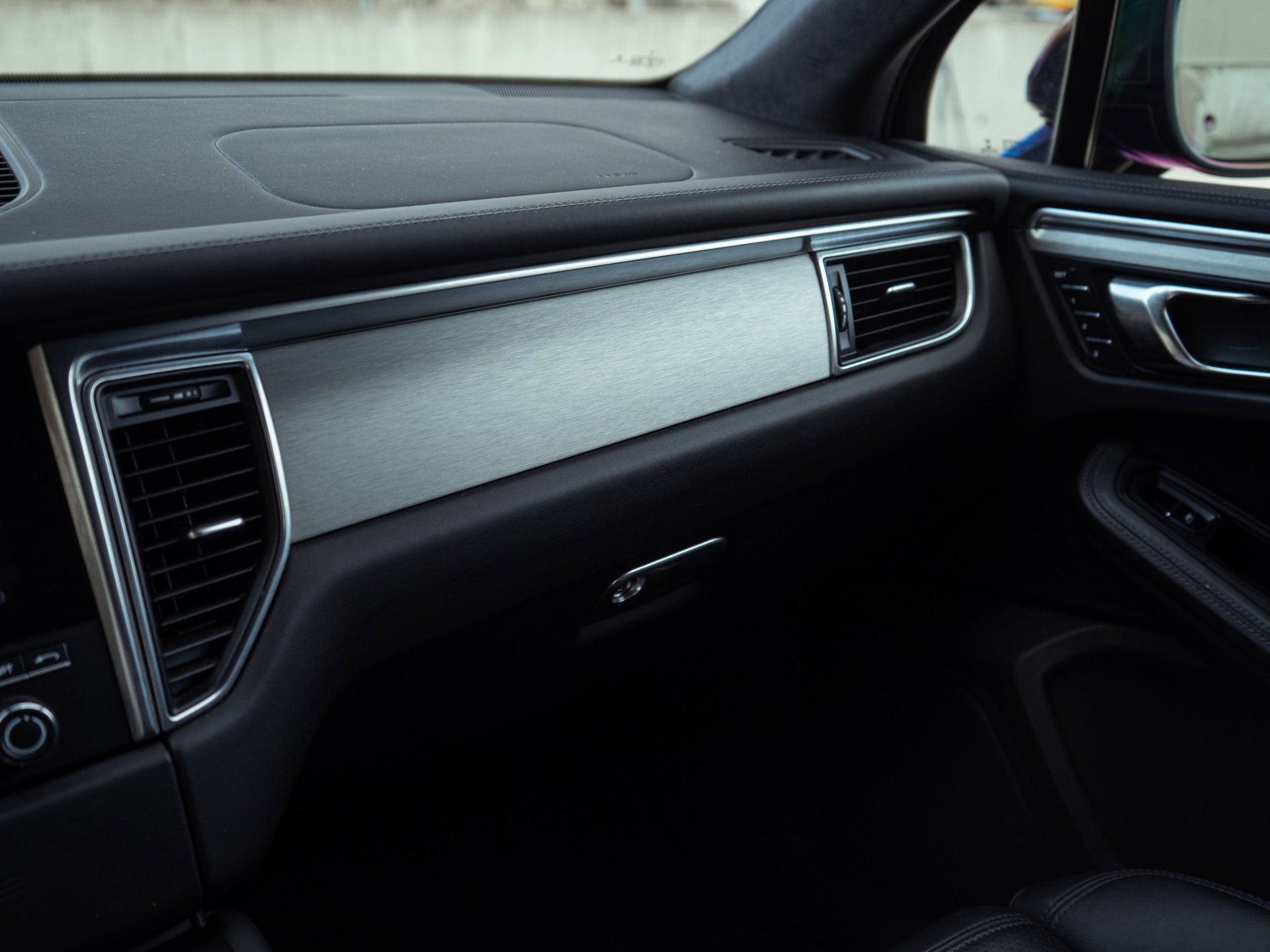 Foto van Porsche Macan Turbo