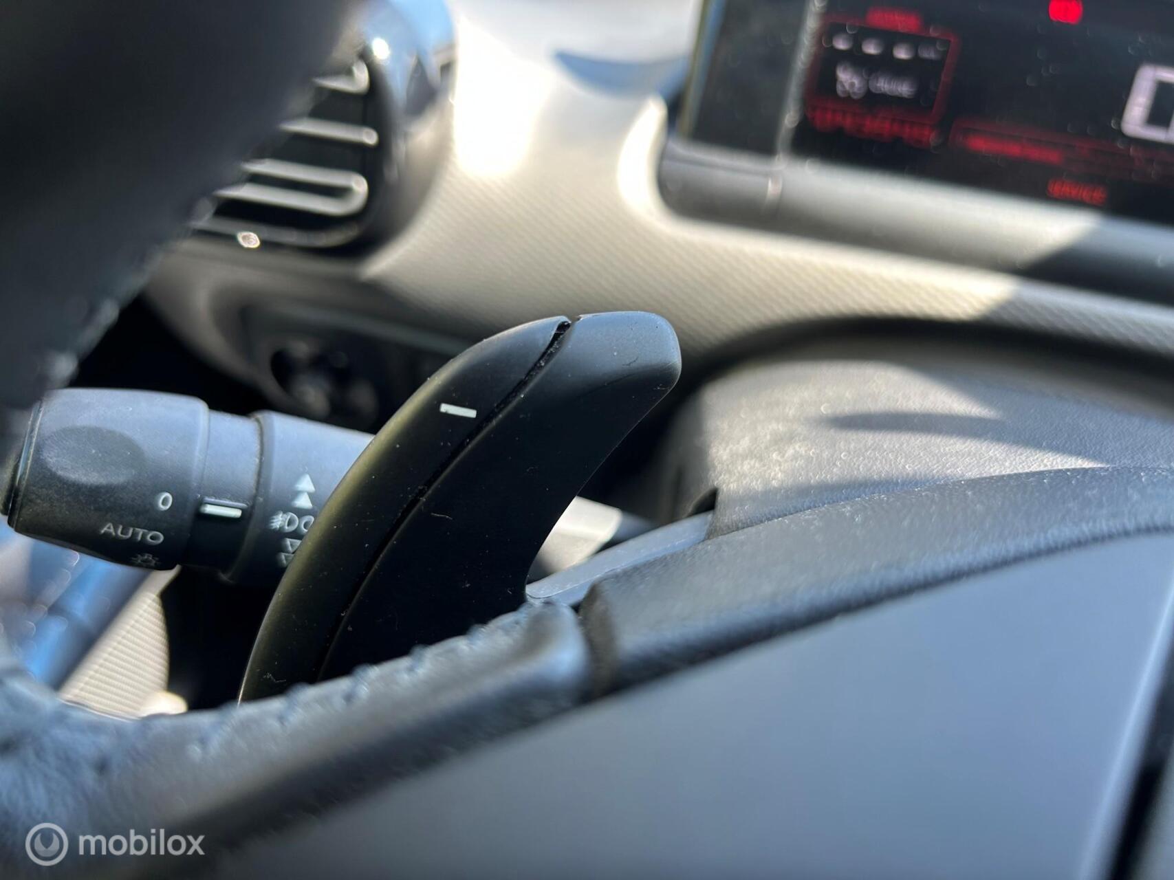 Foto van Citroen C4 Cactus