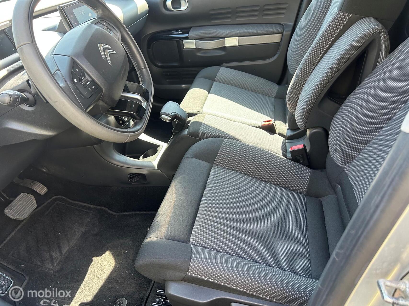 Foto van Citroen C4 Cactus