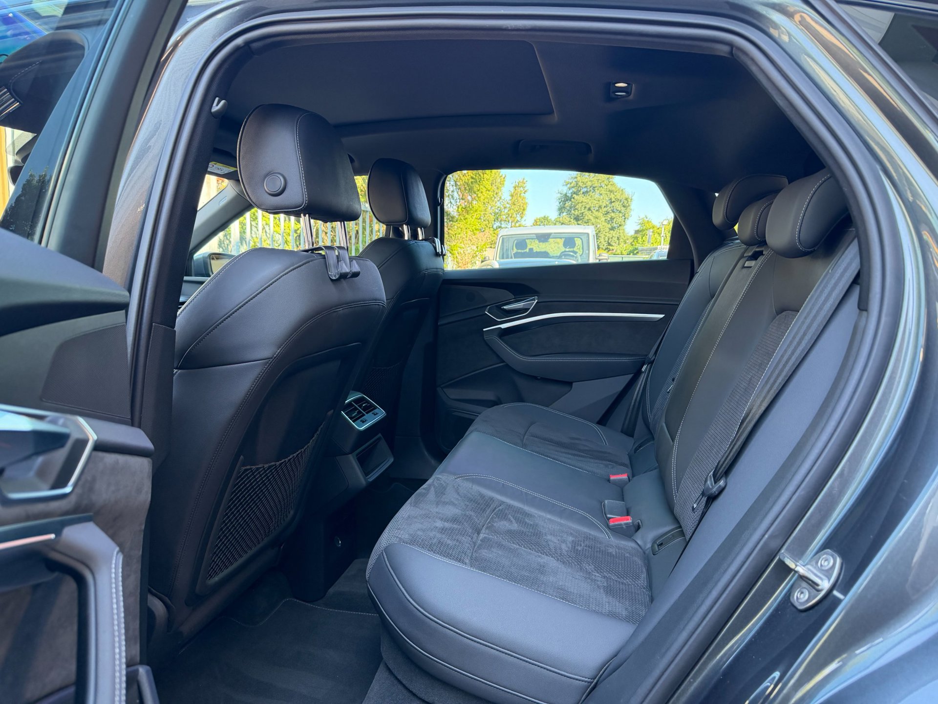 Foto van Audi E-tron Sportback 50