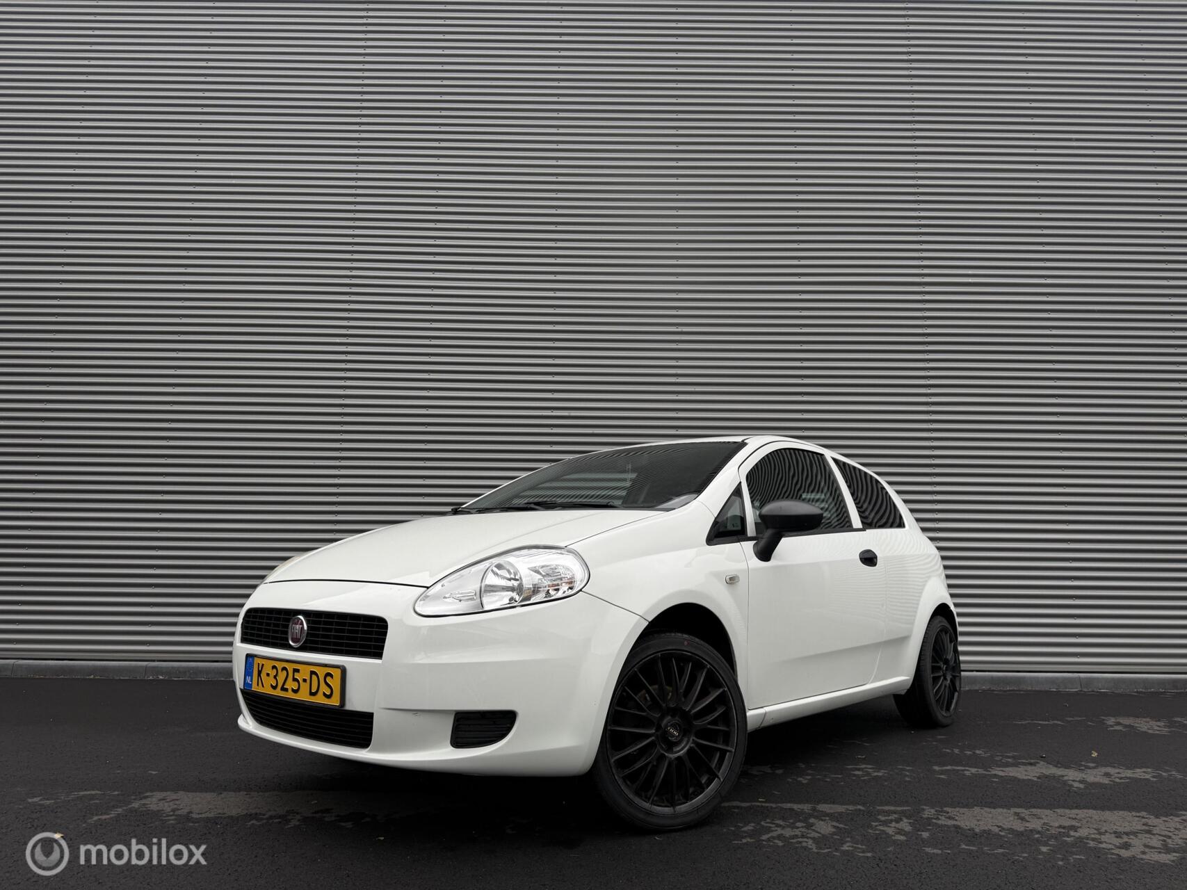 Fiat Fiat Punto 1.2 Pop | Airco | Nieuwe APK | 2012 - voorkant