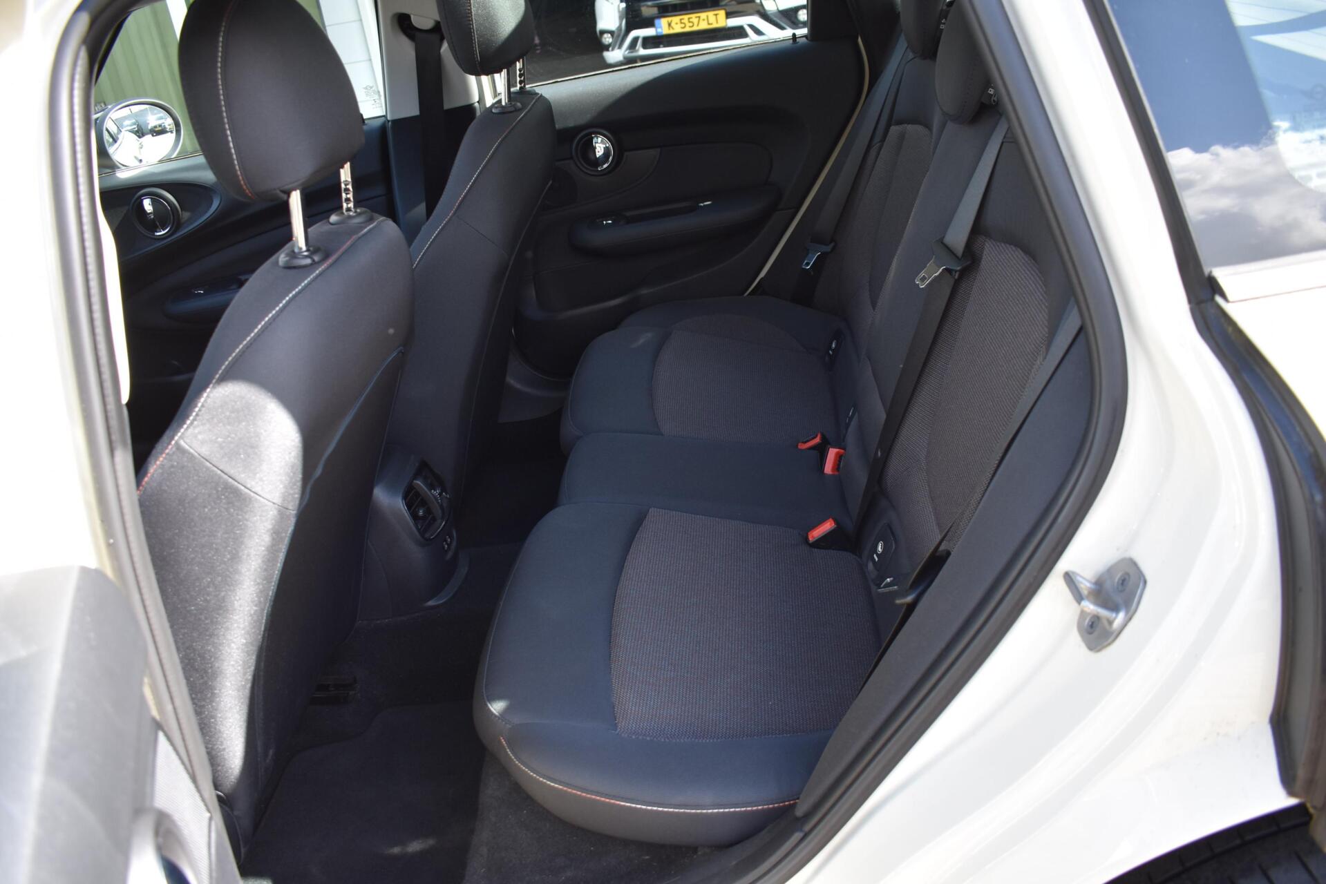 Foto van Mini Clubman Cooper