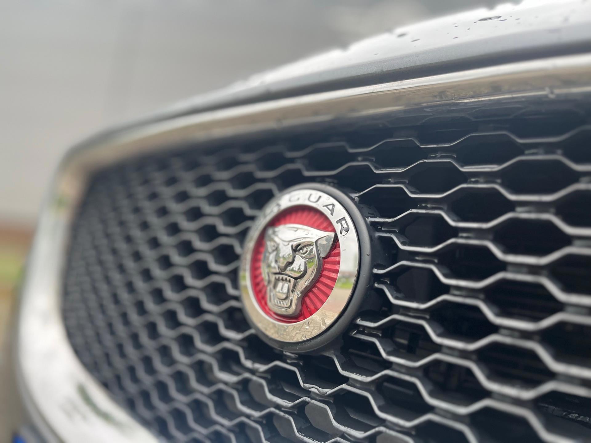 Foto van Jaguar Jaguar Xe