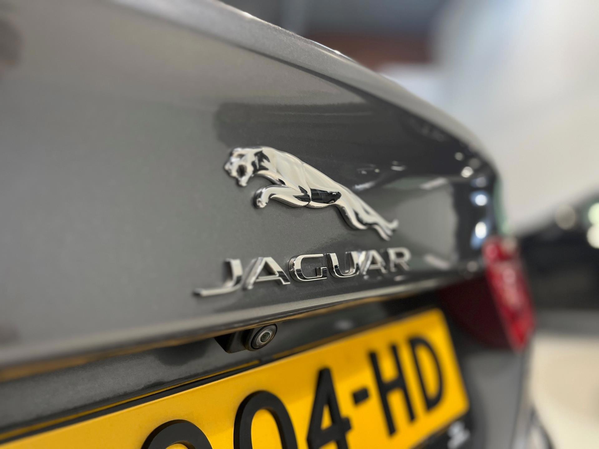 Foto van Jaguar Jaguar Xe