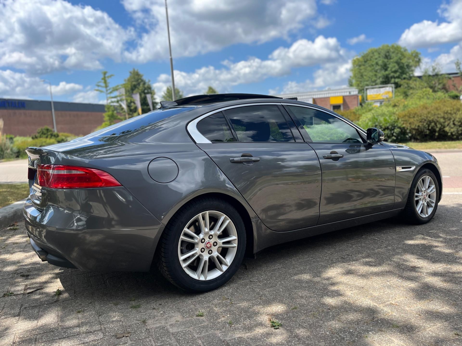 Foto van Jaguar Jaguar Xe
