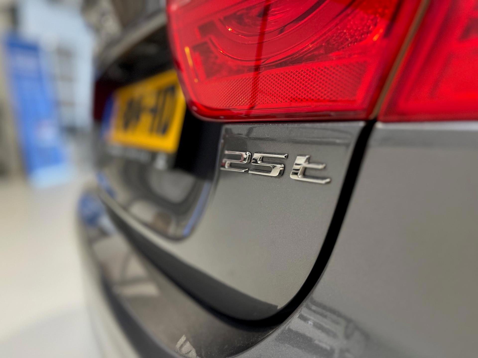 Foto van Jaguar Jaguar Xe