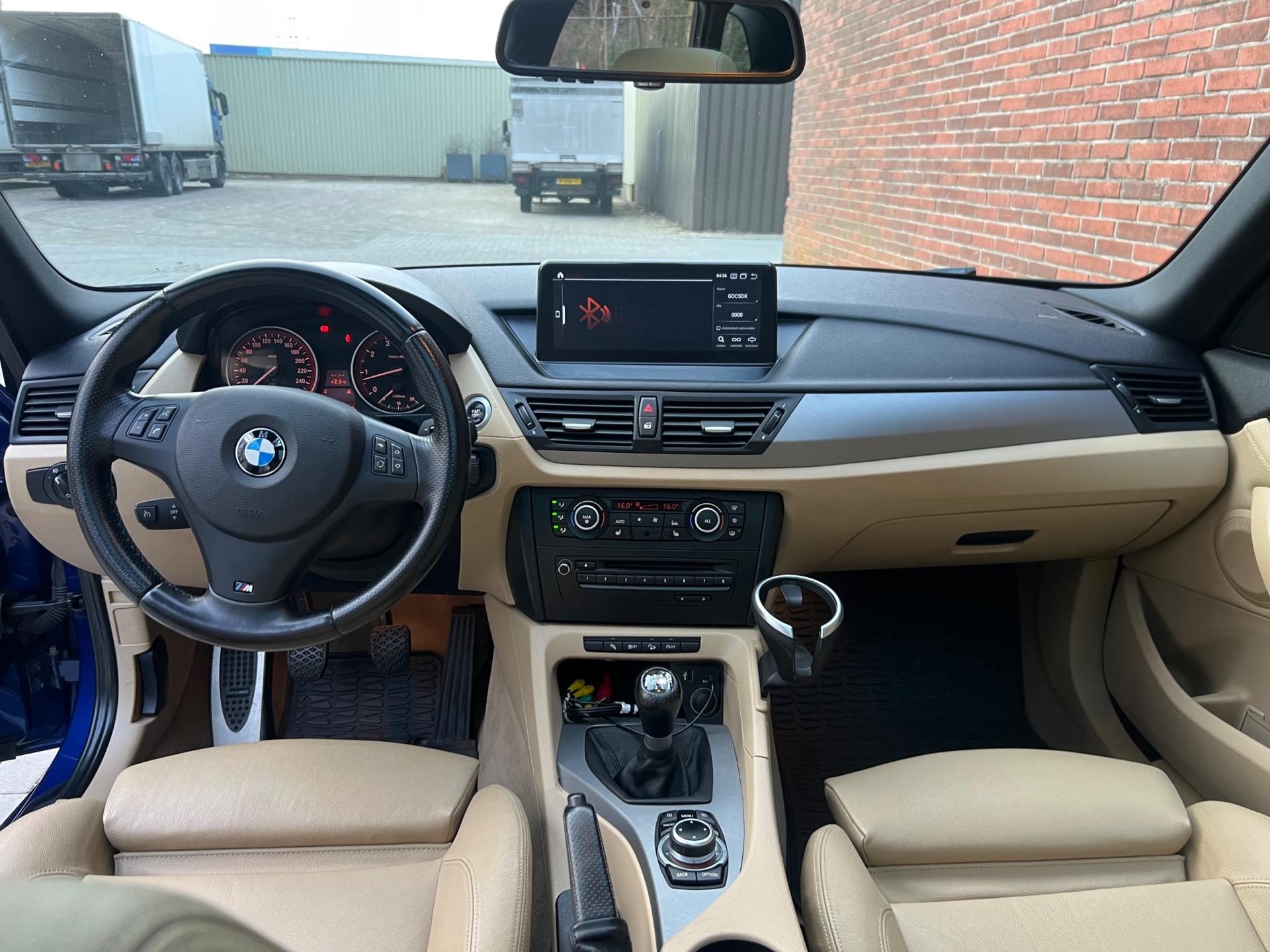 Foto van BMW X1 Xdrive20i