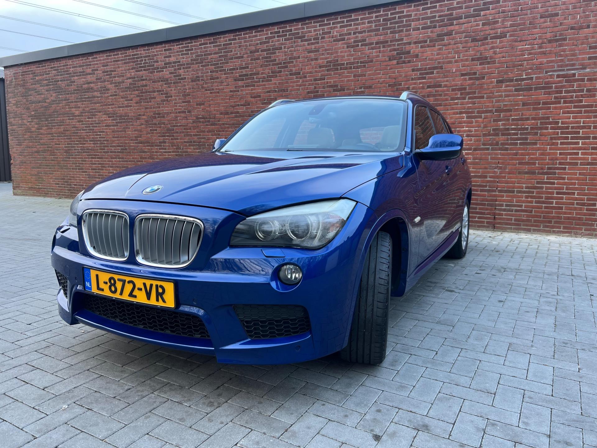 Foto van BMW X1 Xdrive20i