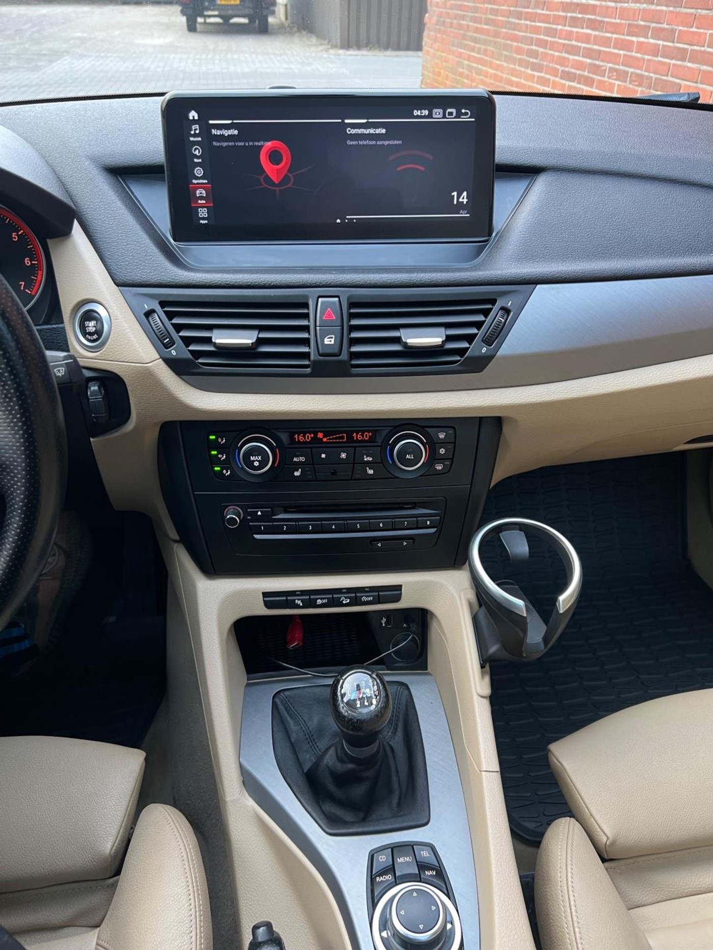 Foto van BMW X1 Xdrive20i