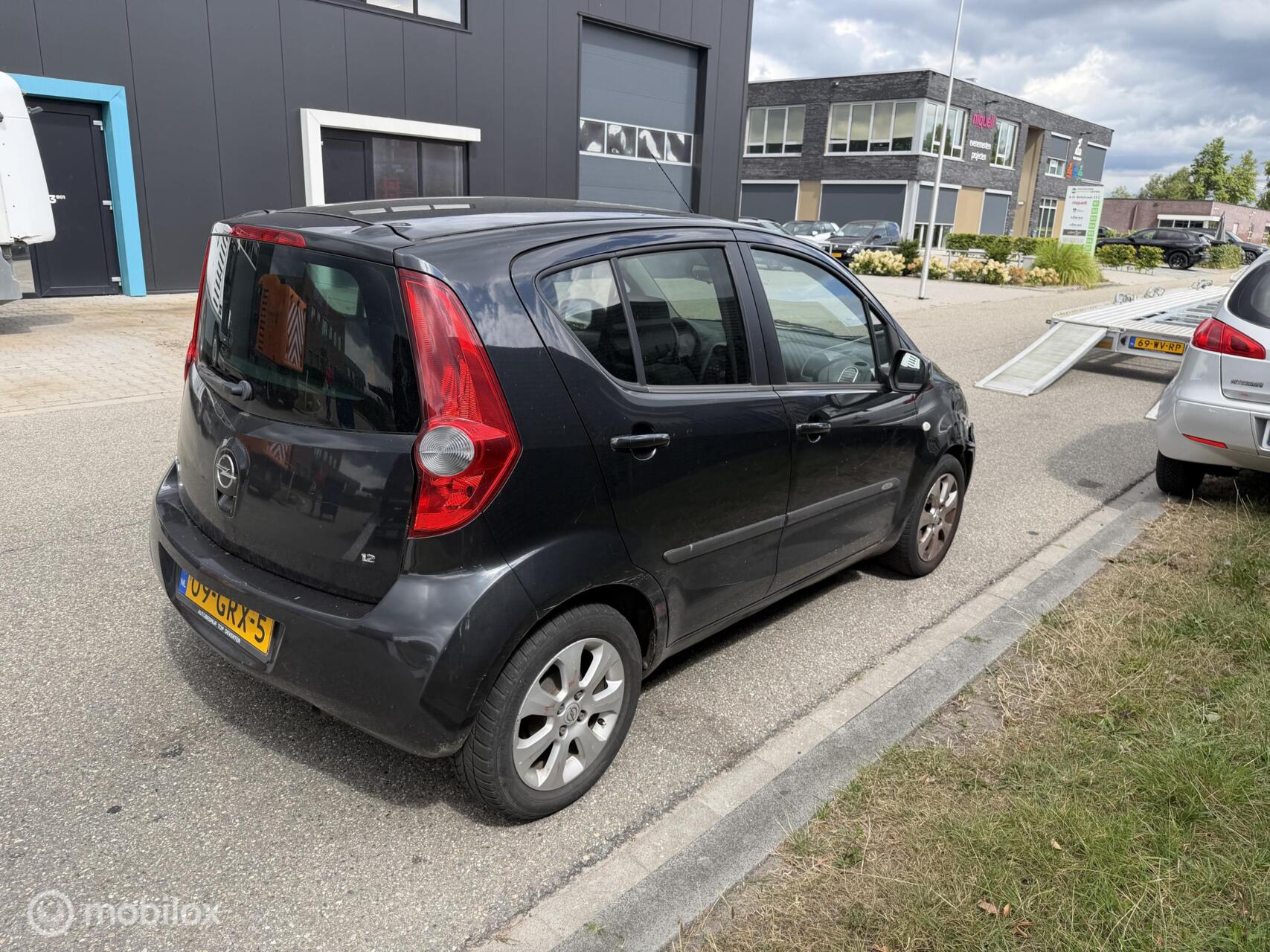 Foto van Opel Agila