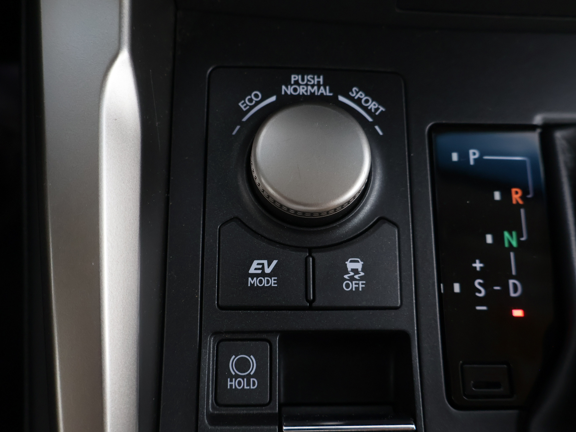 Foto van Lexus Lexus Nx300h