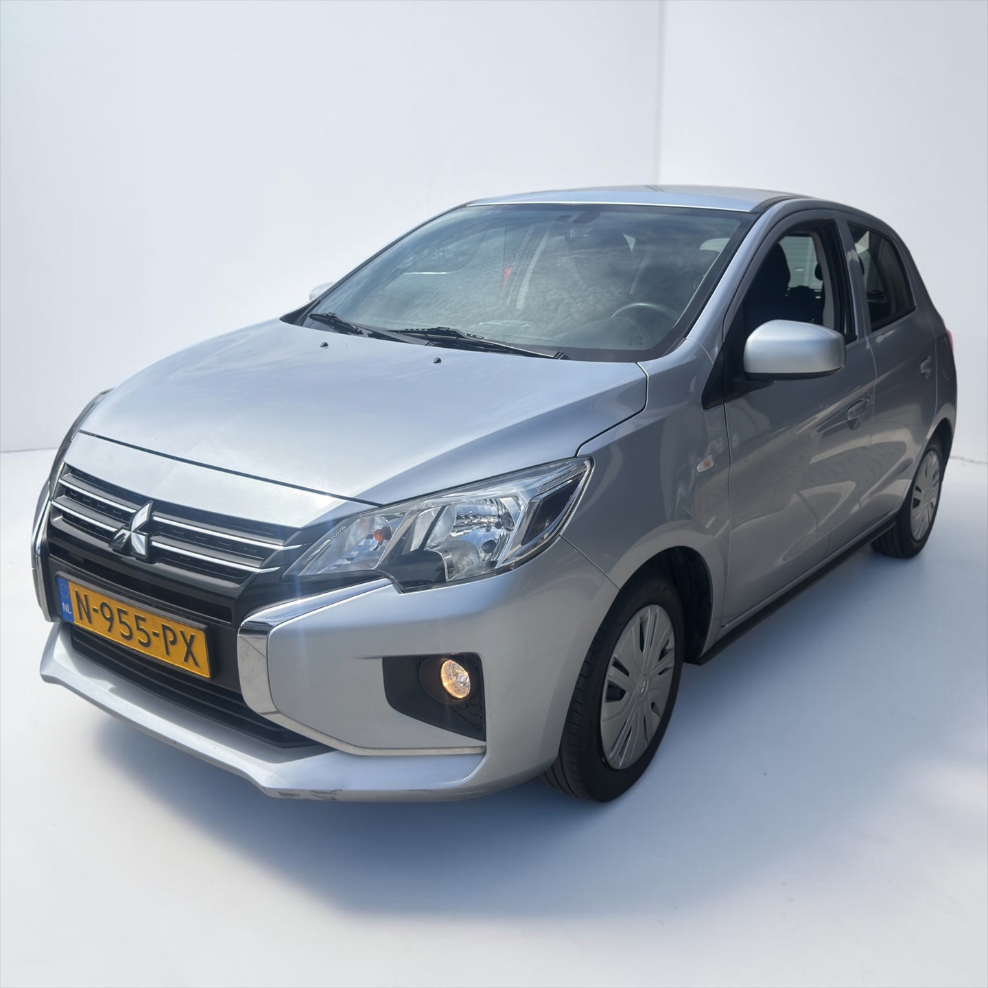 Mitsubishi Mitsubishi Space Star 1.2 Cool+ Apple CarPlay 1e eigenaar 2021 - voorkant