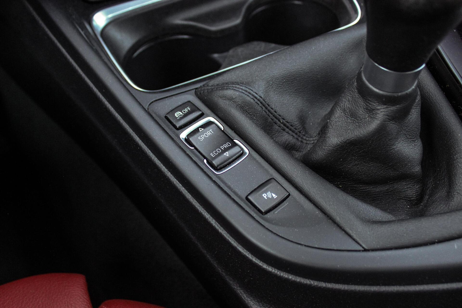 Foto van BMW 328i