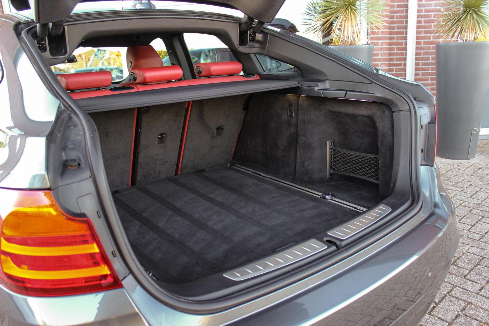Foto van BMW 328i