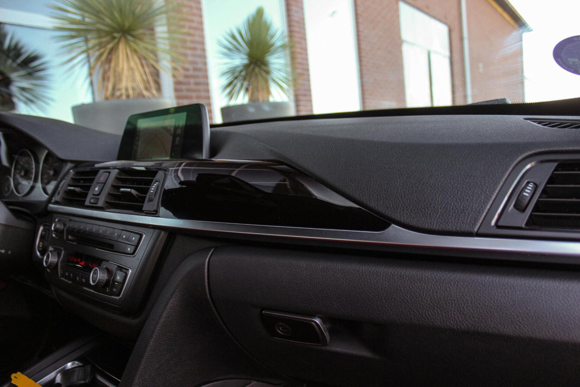 Foto van BMW 328i