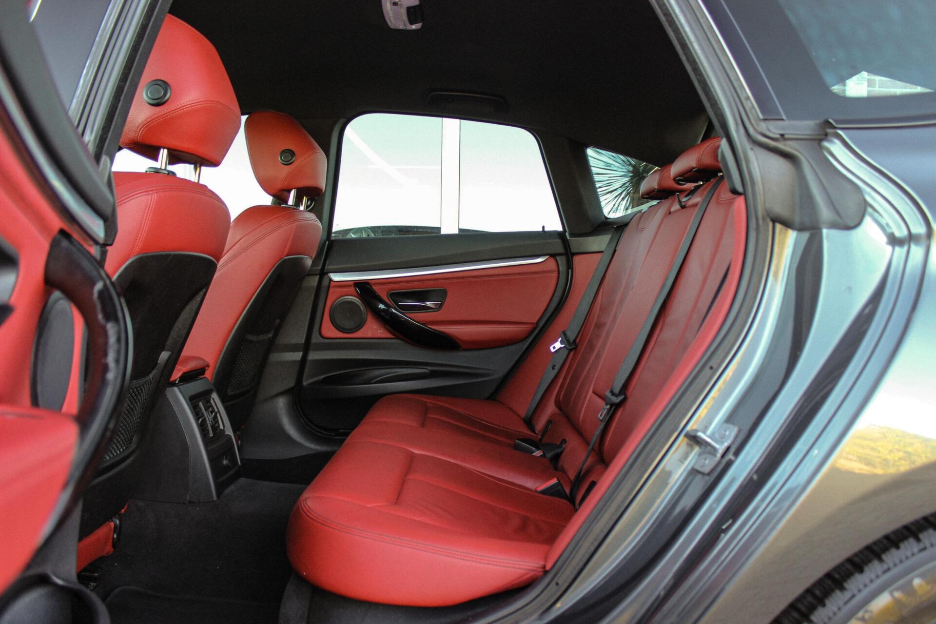 Foto van BMW 328i