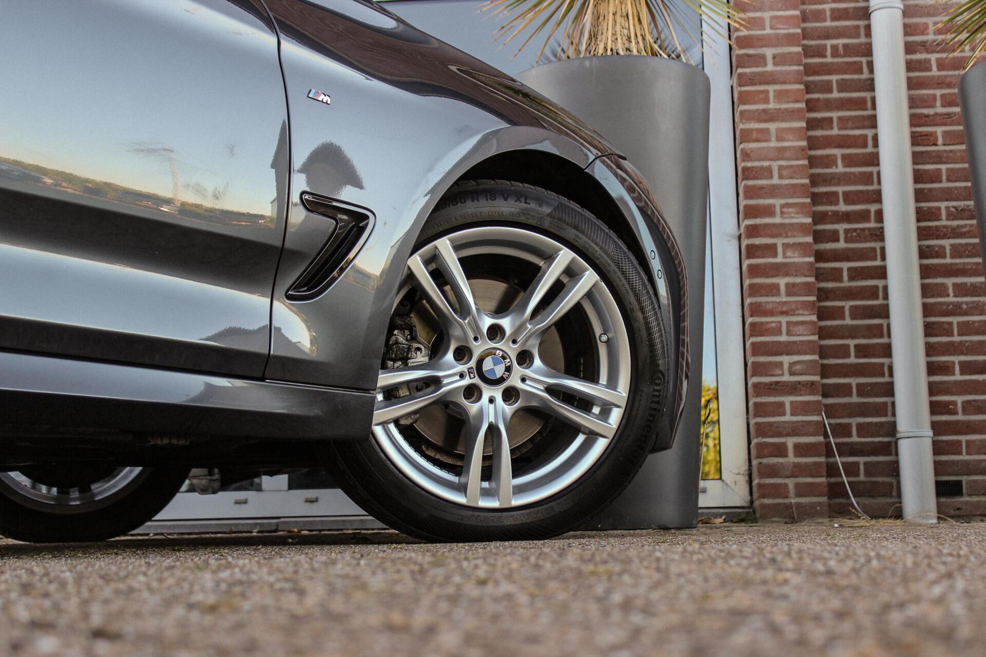 Foto van BMW 328i