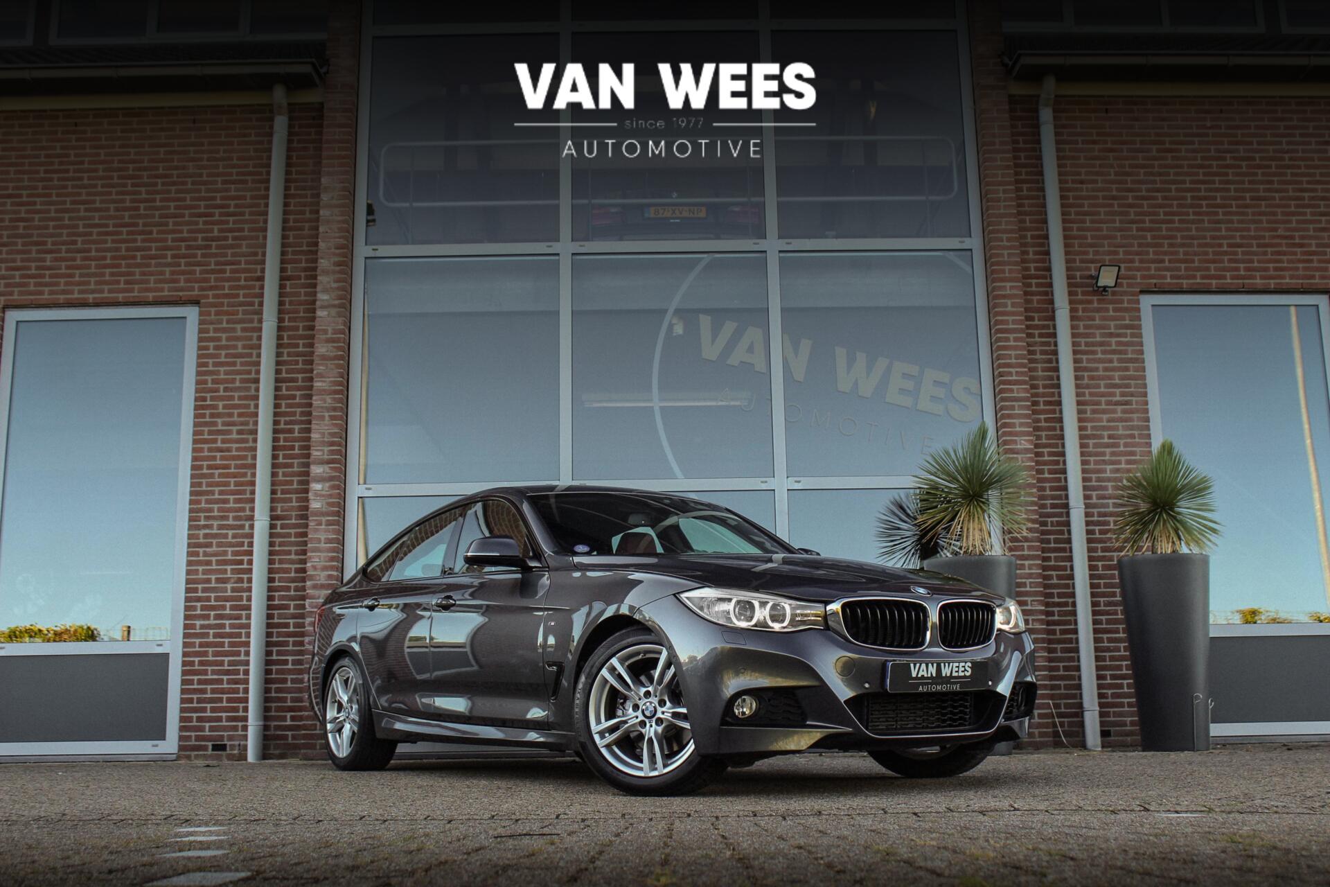 BMW 328i 328i M Sport Edition High Executive | 3e eigenaar | Keyless entry | Camera | Xenon | Shadow line | Navigatie | Bluetooth | Stoelverwarming | PDC | Memory 2013 - voorkant