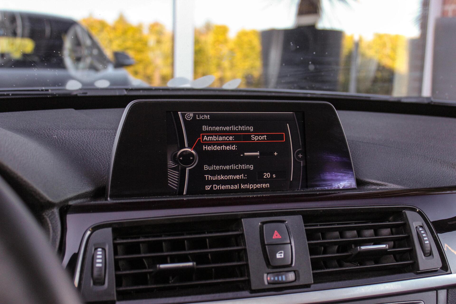 Foto van BMW 328i