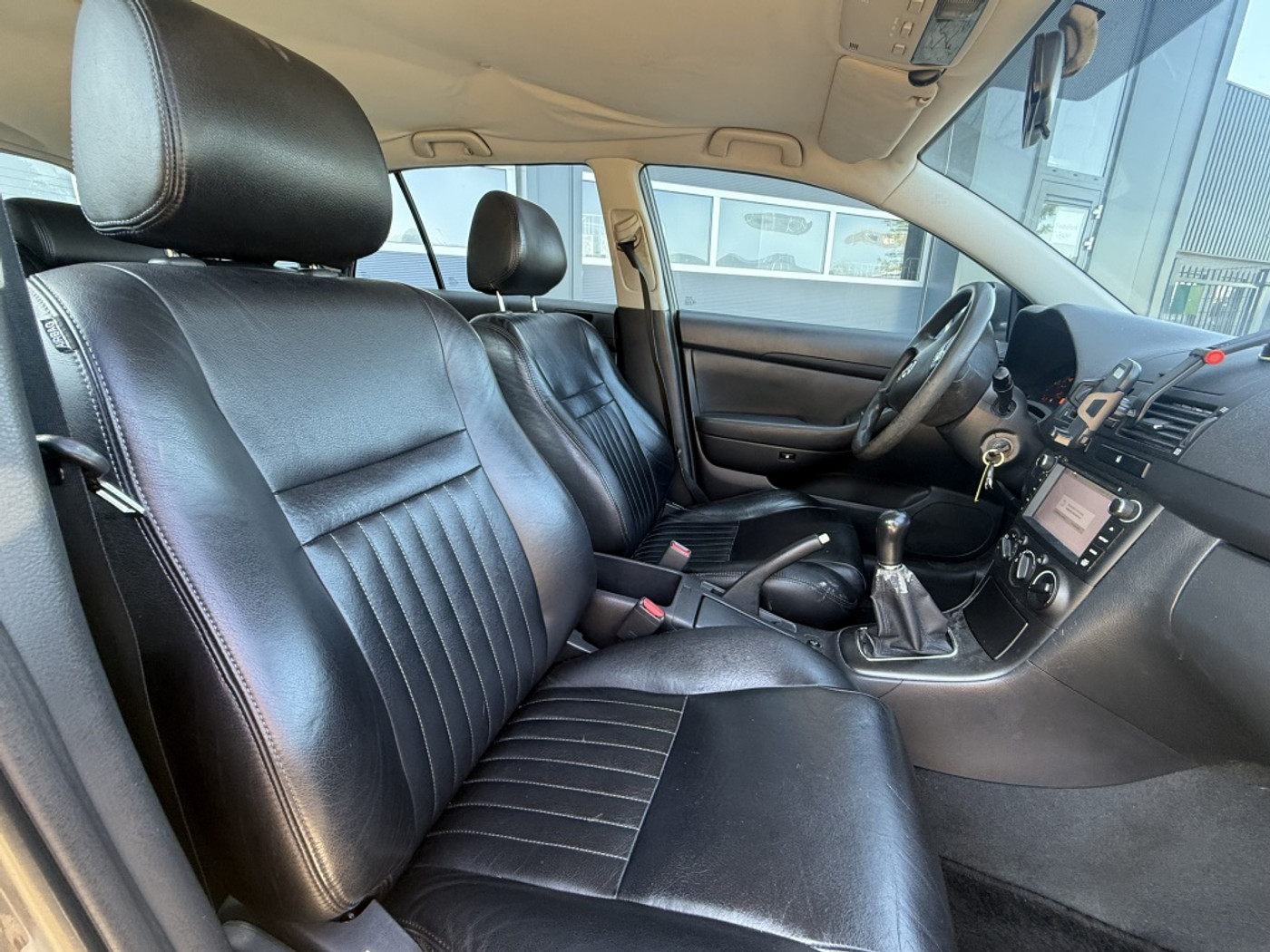 Foto van Toyota Toyota Avensis