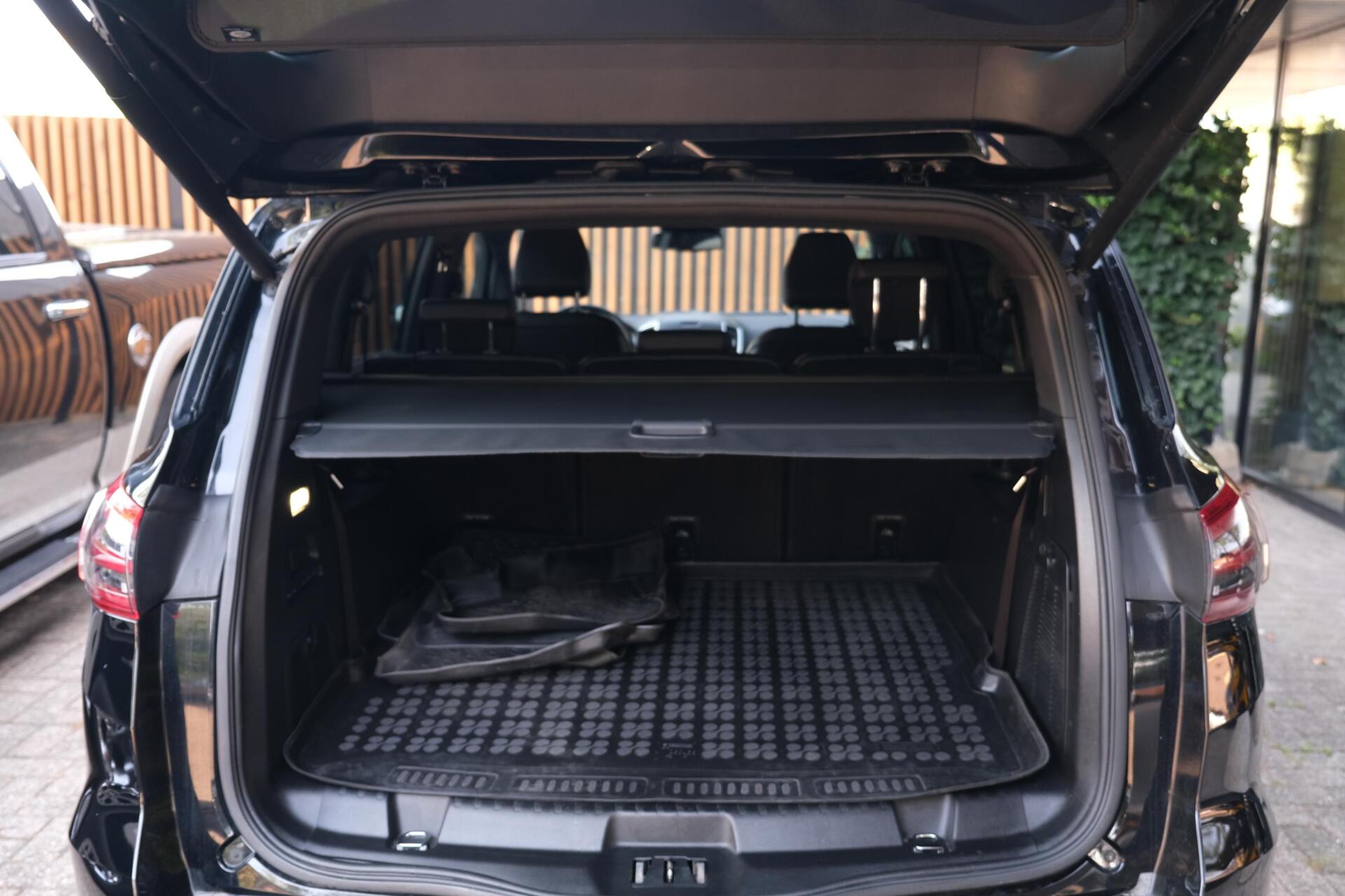 Foto van Ford S-max