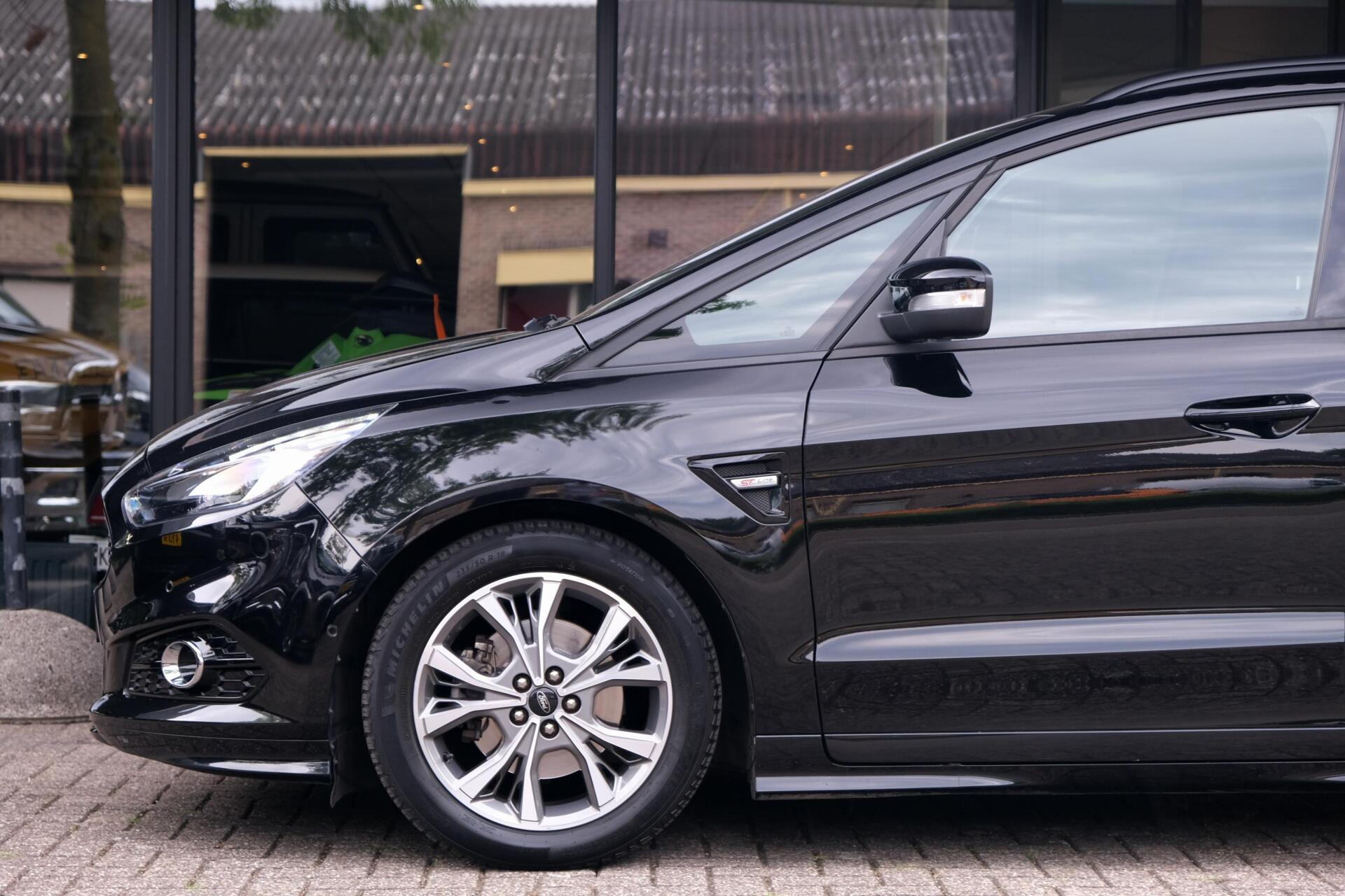 Foto van Ford S-max