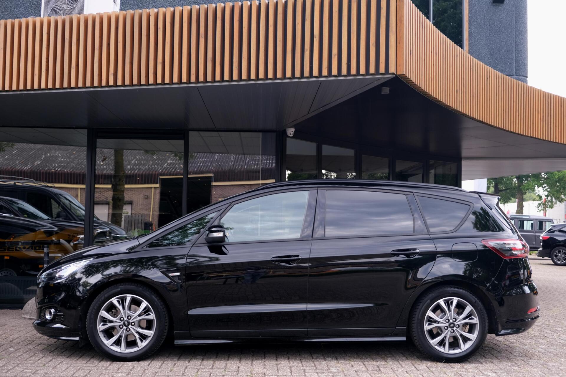 Foto van Ford S-max