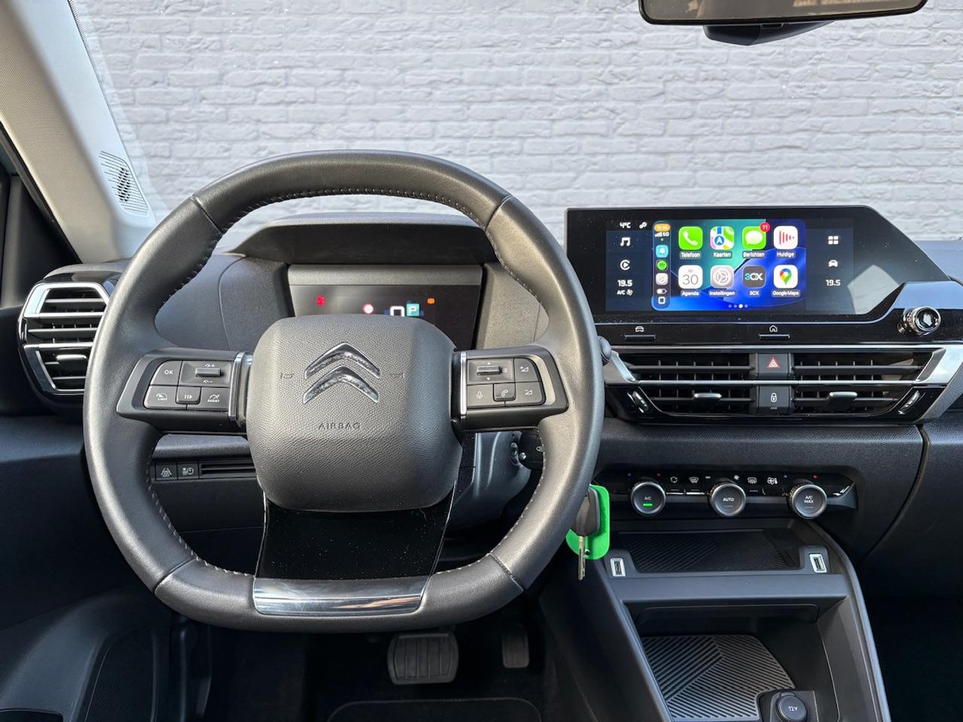 Foto van Citroen E-c4